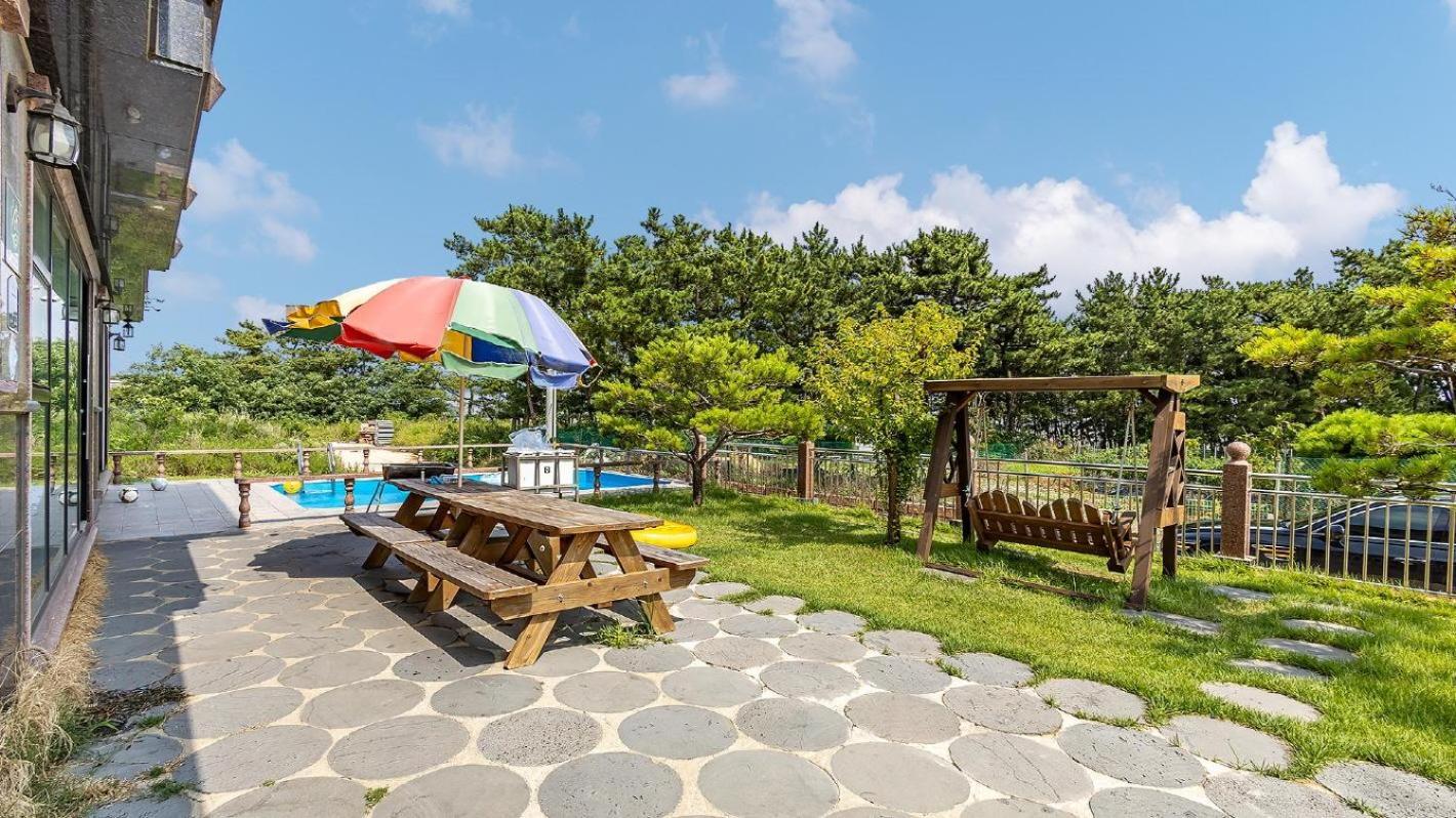 Daebudo Juni Pension Ansan Εξωτερικό φωτογραφία
