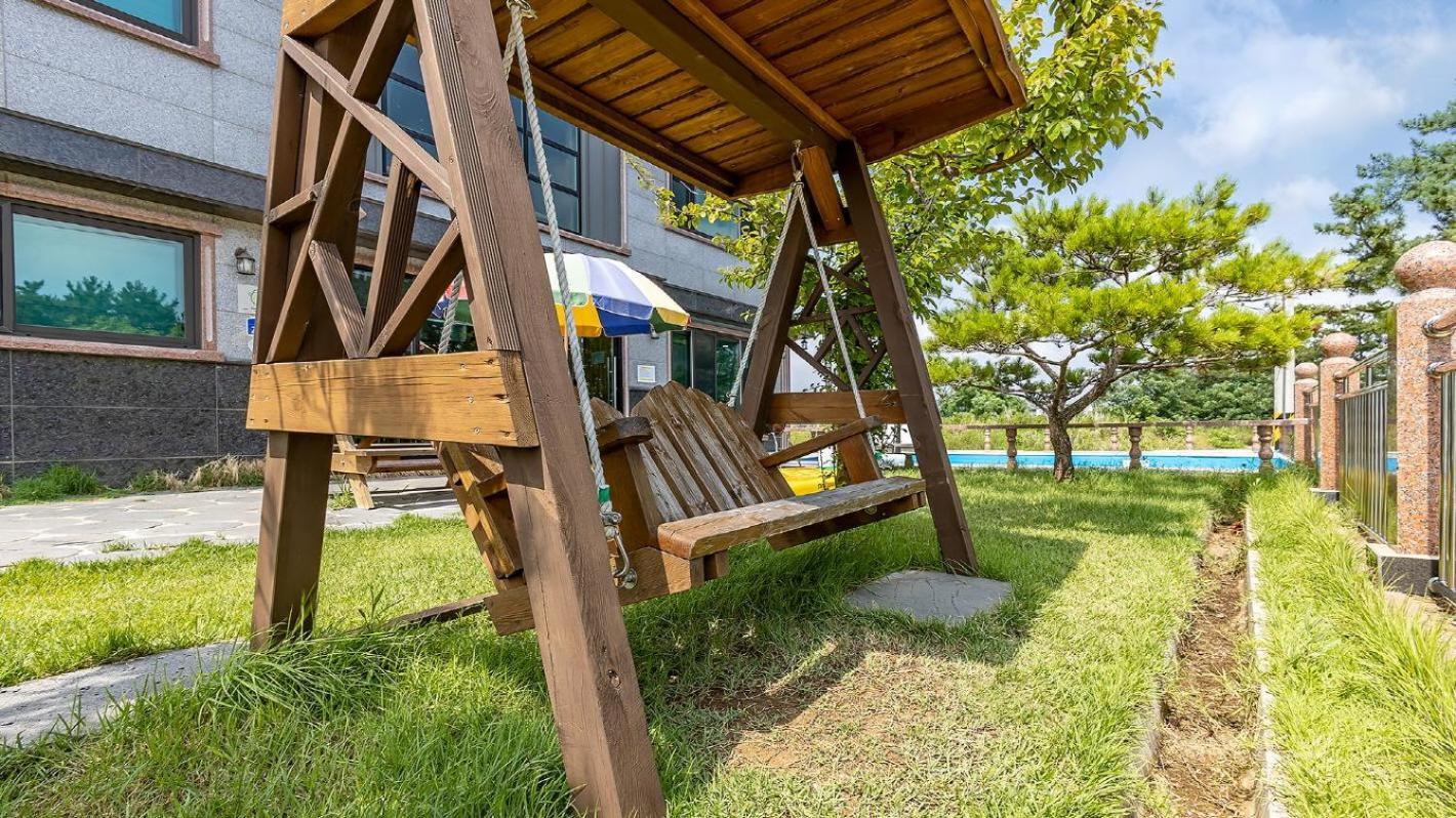 Daebudo Juni Pension Ansan Εξωτερικό φωτογραφία