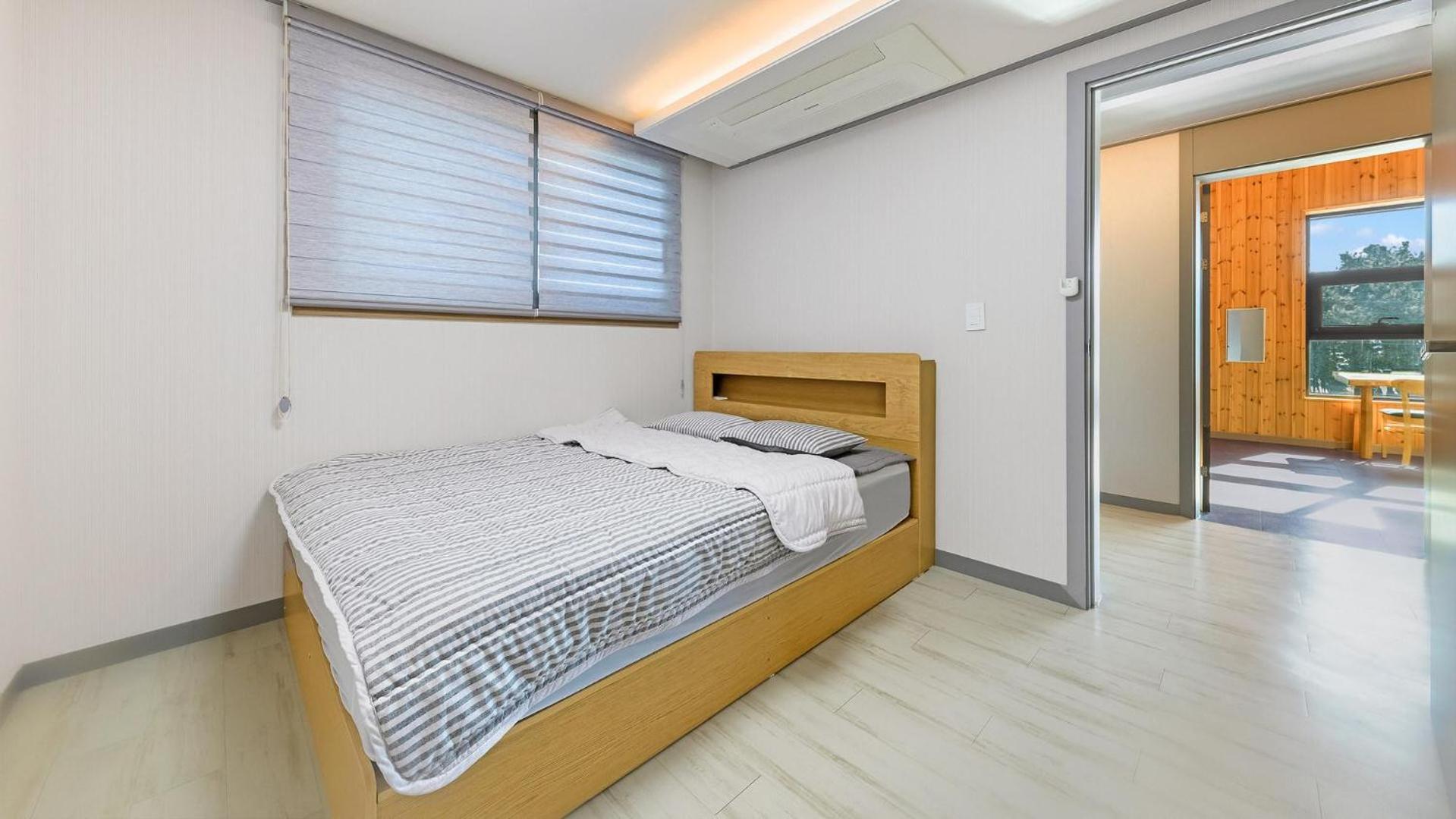 Daebudo Juni Pension Ansan Εξωτερικό φωτογραφία